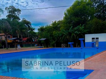Casa en  barrio Las Acacias
