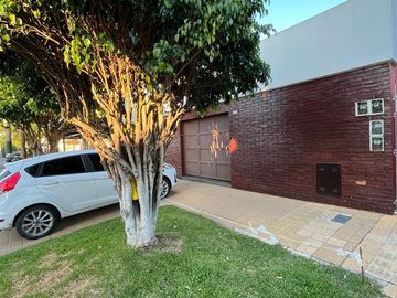 Casa en Lomas de Zamora Oeste