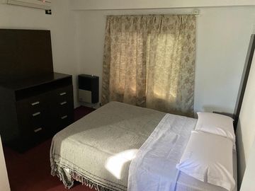 Venta casa 3 ambientes con quincho y piscina barrio Montemar Mar del plata