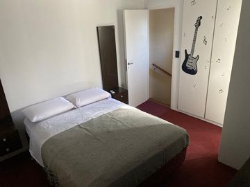 Venta casa 3 ambientes con quincho y piscina barrio Montemar Mar del plata