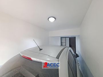 Venta - Casa   - República de la Sexta