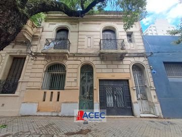 Venta - Casa   - República de la Sexta