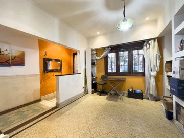 Casa en Venta 6 Ambientes 3 Dormitorios Zona Nuestra Señora De Lourdes Rosario