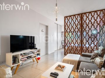 Departamento - Monoambiente con balcón - Flores - Venta