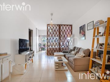 Departamento - Monoambiente con balcón - Flores - Venta