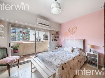 Departamento - Monoambiente con balcón - Flores - Venta
