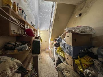 Casa de pasillo en PA con 2 dormitorios y terrazas en Alberdi