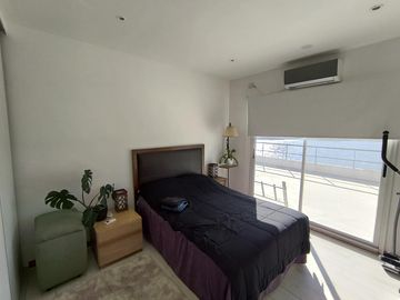 VENTA CASA A LA LAGUNA AREA 7 SAN SEBASTIAN