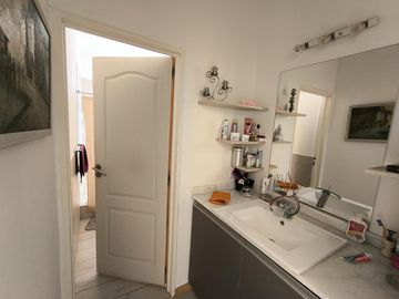 VENTA CASA A LA LAGUNA AREA 7 SAN SEBASTIAN