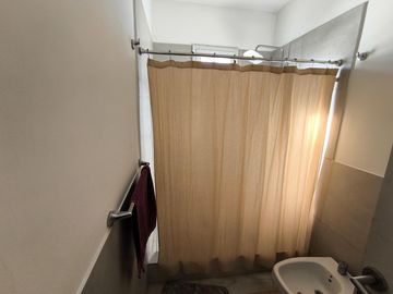 VENTA CASA A LA LAGUNA AREA 7 SAN SEBASTIAN