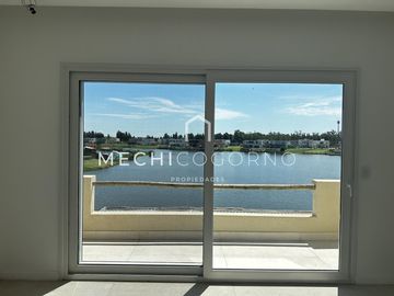 Casa en venta de 4 dormitorios en Santa Ana, Villa Nueva