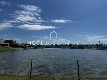 Casa en venta de 4 dormitorios en Santa Ana, Villa Nueva