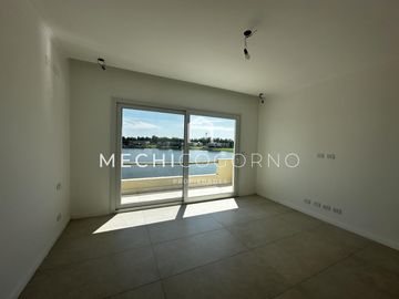 Casa en venta de 4 dormitorios en Santa Ana, Villa Nueva