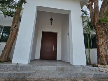 UNA PLANTA esquina RESID DEL MAYAB Temozon