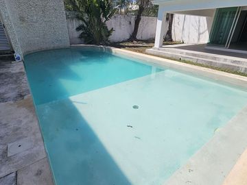 UNA PLANTA esquina RESID DEL MAYAB Temozon
