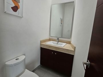 UNA PLANTA esquina RESID DEL MAYAB Temozon