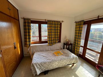 Chalet 7 amb sobre 2 lotes. Parque Luro