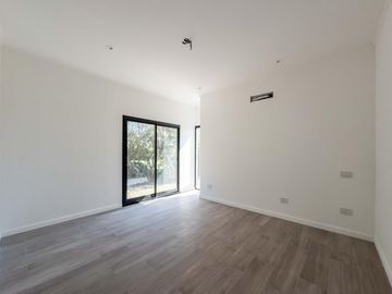 VENTA - Casa - 3 dormitorios - Puerto Roldán