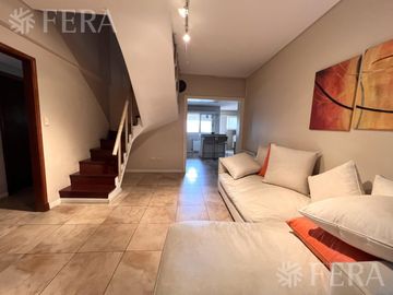 Venta casa 4 ambientes con piscina en Wilde