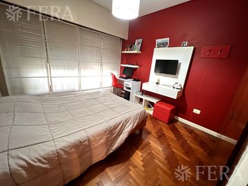 Venta casa 4 ambientes con piscina en Wilde