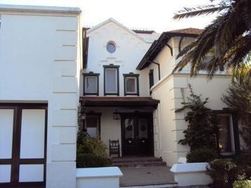 Casa  en Venta 5 dorm. 1 dorm en PB en La Isla, Nordelta, Tigre