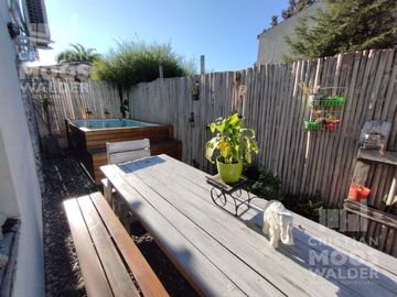 Triplex en venta - Jardines de Escobar