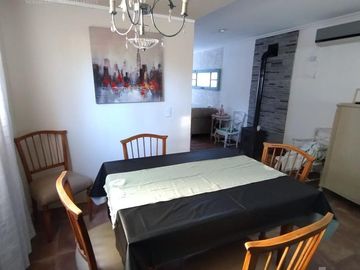 Triplex en venta - Jardines de Escobar