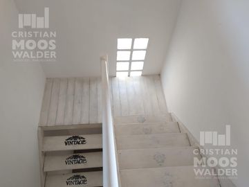 Triplex en venta - Jardines de Escobar