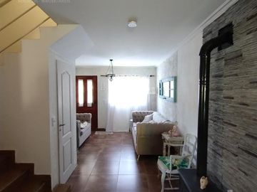 Triplex en venta - Jardines de Escobar