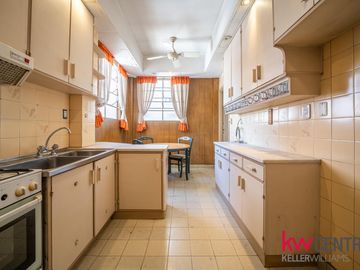 Venta - Departamento - 5 ambientes - Caballito - Frente - 2 cocheras -  Muy luminoso