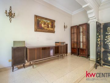 Venta - Departamento - 5 ambientes - Caballito - Frente - 2 cocheras -  Muy luminoso