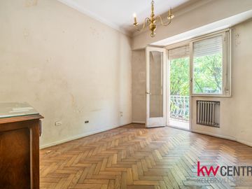 Venta - Departamento - 5 ambientes - Caballito - Frente - 2 cocheras -  Muy luminoso