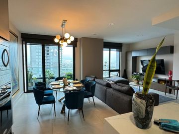 DEPARTAMENTO EQUIPADO Y SEMI AMUEBLADO VENTA WEST 2 REC.
