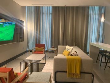 DEPARTAMENTO EQUIPADO Y SEMI AMUEBLADO VENTA WEST 2 REC.