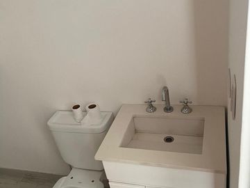HERMOSO TRIPLEX EN VENTA GUIDO SPANO 4400 - MUNRO