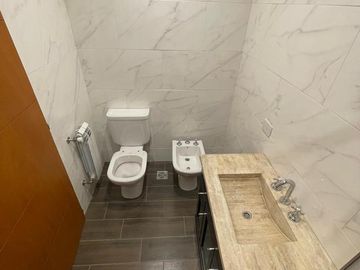 HERMOSO TRIPLEX EN VENTA GUIDO SPANO 4400 - MUNRO