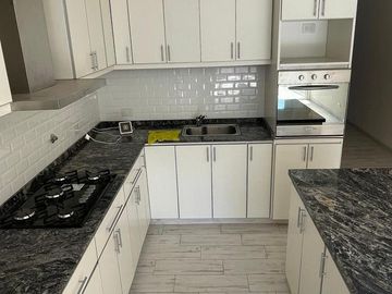 HERMOSO TRIPLEX EN VENTA GUIDO SPANO 4400 - MUNRO
