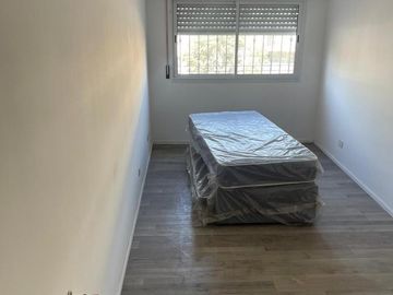 HERMOSO TRIPLEX EN VENTA GUIDO SPANO 4400 - MUNRO