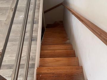HERMOSO TRIPLEX EN VENTA GUIDO SPANO 4400 - MUNRO