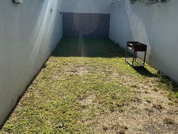 HERMOSO TRIPLEX EN VENTA GUIDO SPANO 4400 - MUNRO