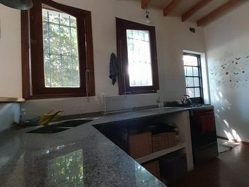 Casa reciclada a nuevo en Barrio Corimallo