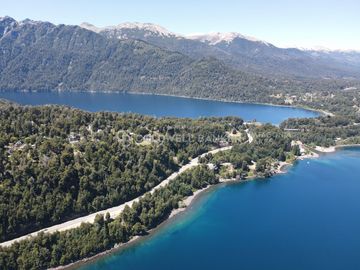 VENTA Lote/terreno ideal desarrollo 10.639,81m2 Vista plena al lago