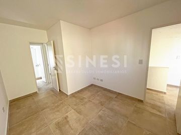 Duplex 3 ambientes CON COCHERA - Witcomb esquina Tandil - Villa Ballester