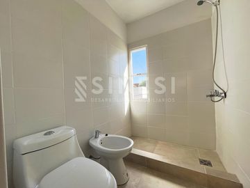 Duplex 3 ambientes CON COCHERA - Witcomb esquina Tandil - Villa Ballester