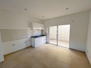 Duplex 3 ambientes CON COCHERA - Witcomb esquina Tandil - Villa Ballester