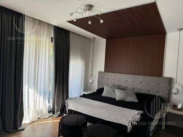 Casa en una planta en Lagos de Canning