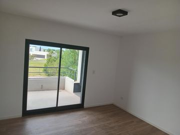 Casa en Venta en Haras Santa Maria, Escobar