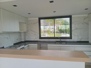 Casa en Venta en Haras Santa Maria, Escobar