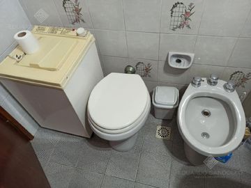 EXCELENTE Inversión - Complejo con posibilidad de Subdividir!!!