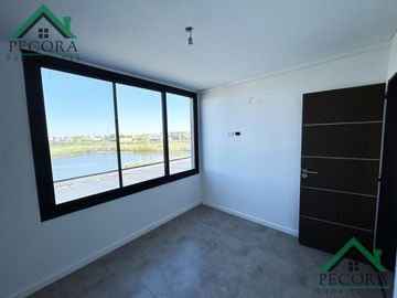Casa - a la laguna - Riberas - Lote 340 - Puertos del lago
